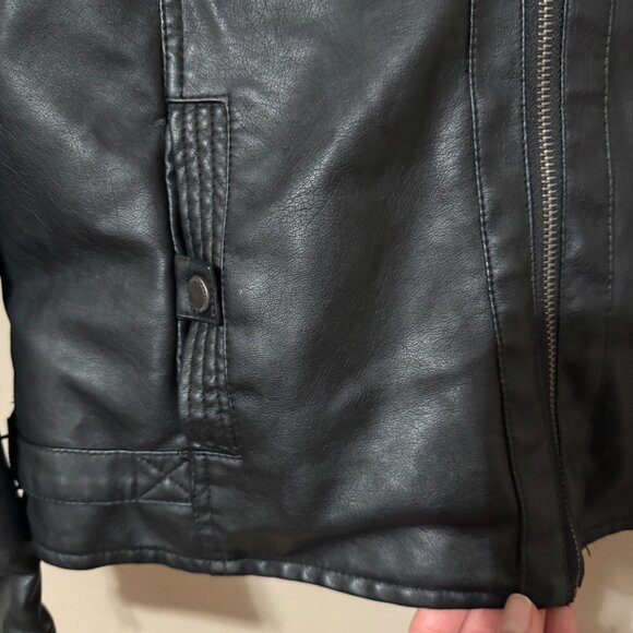 Y2K JouJou Faux Leather Moto Jacket | Detachable Hoodie, Faux Fur Lining (XL) - Picture 7 of 9